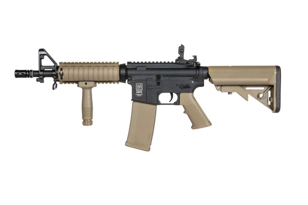 Specna Arms C04 CORE Carbine Airsoft Rifle Black/Tan